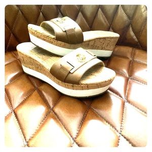 Michael Kors size 7 leather Warren platform shoes.